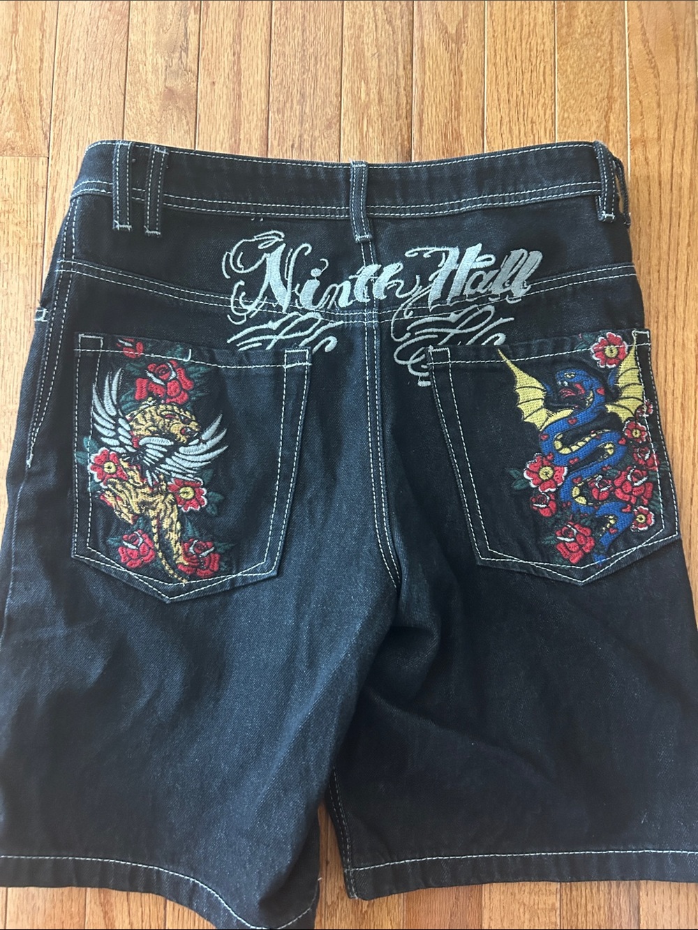 Woman Ninth Hall
Idle Skate Shorts 🐍